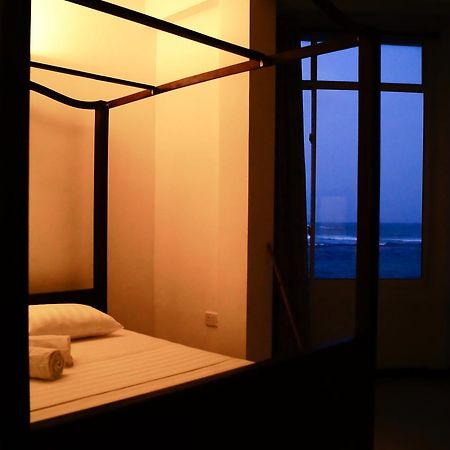 Sayurima Beach Hotel Аханґама Екстер'єр фото