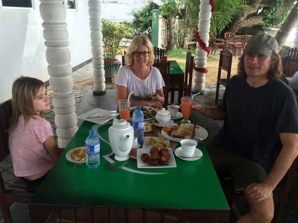 Sayurima Beach Hotel Аханґама Екстер'єр фото